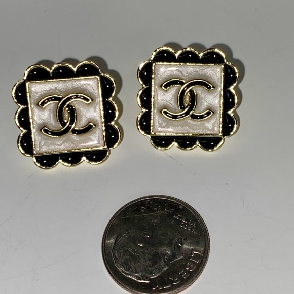 Earrings cream, black and gold tone - Picture 2 of 6